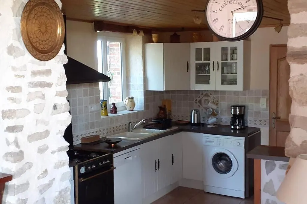 Gite Des Billaudes Thuret Holiday home